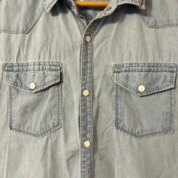 U.S. Polo ASSN Youth/ Kids Button Down Denim Chambray Short Sleeve Shirt Size XL - Picture 4 of 7